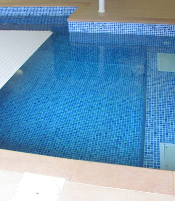 example of a hydrotherapy pool design